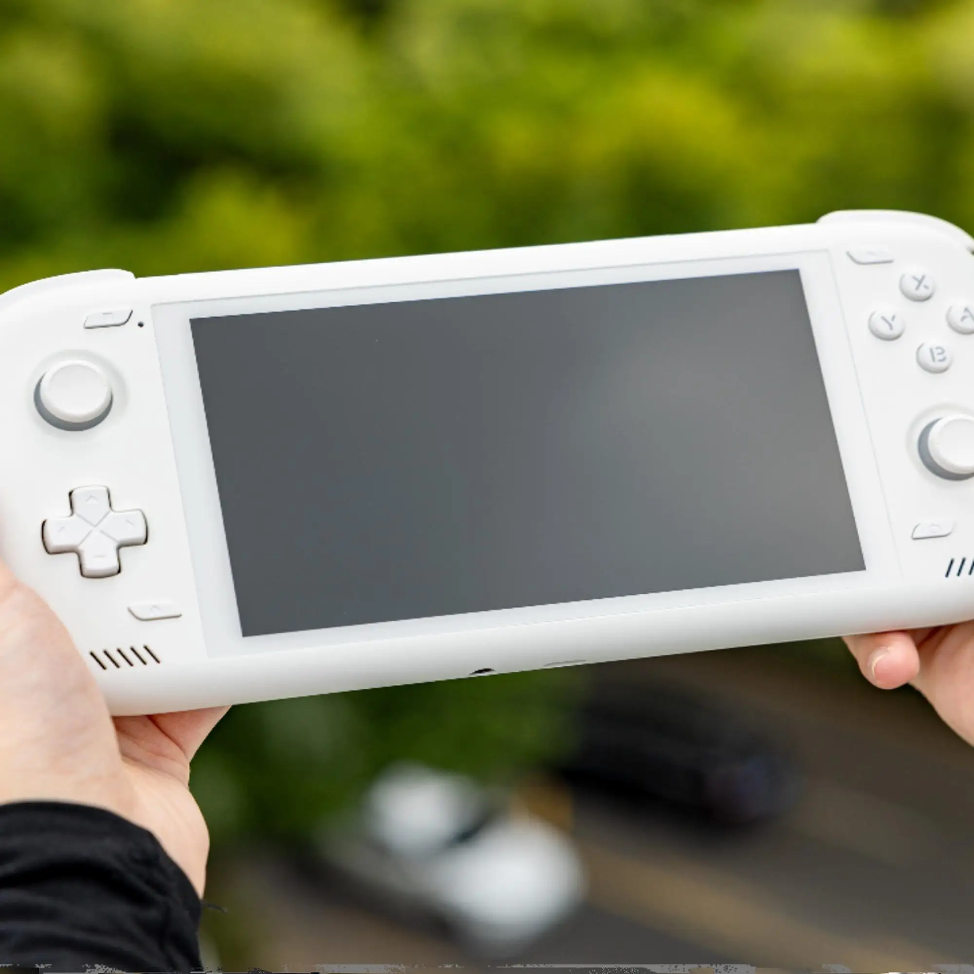 Ayn Odin2 Gaming Console Handh - Retro Gaming Windows review and price