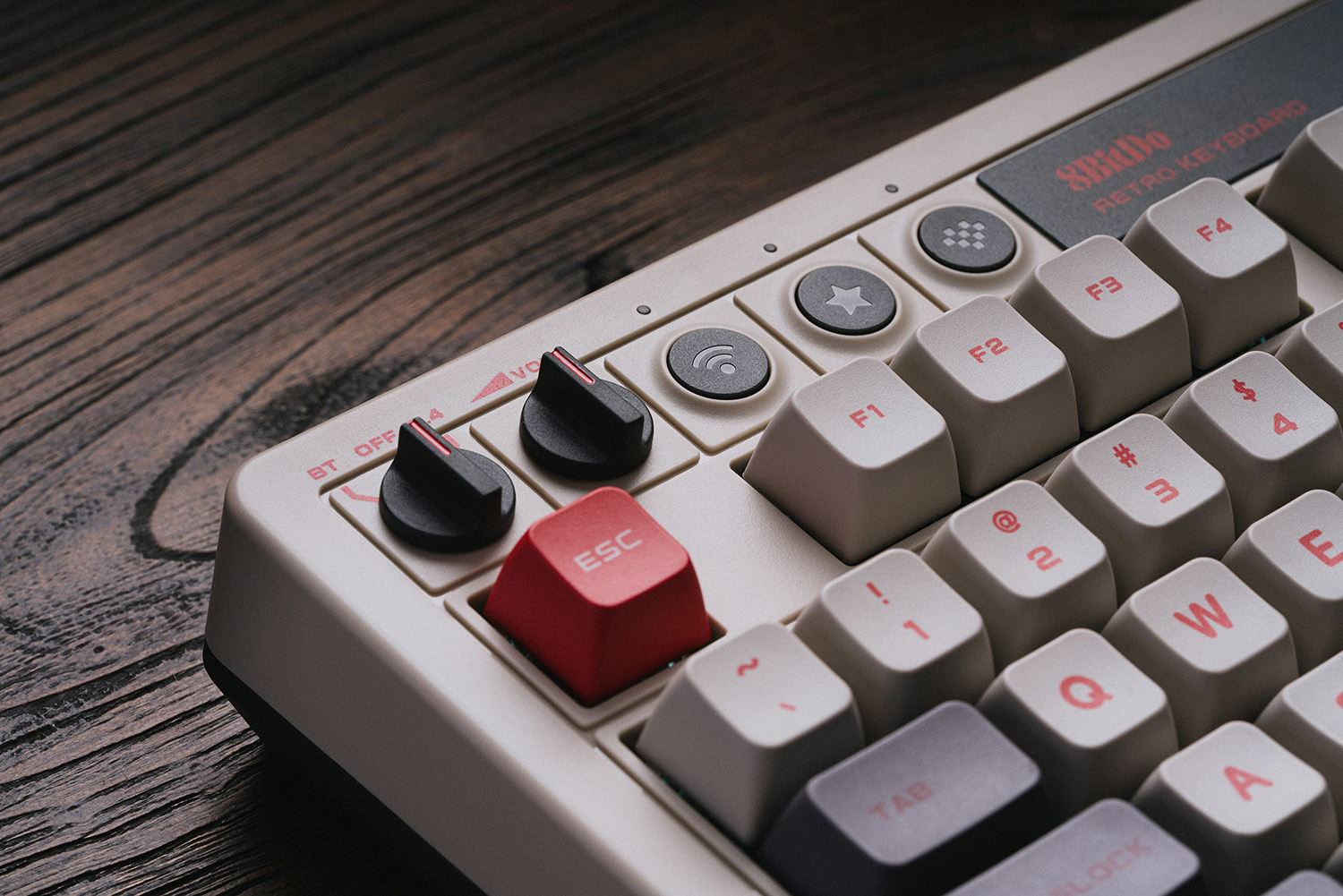 8Bitdo Retro Mechanical Keyboa - Retro Gaming Windows review and price